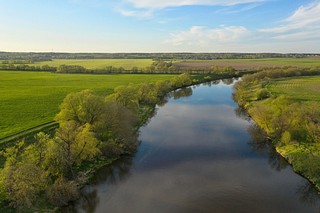 май на Москве реке