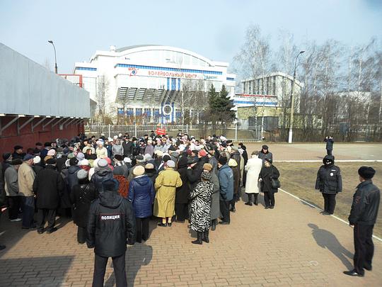 Нас полицаи оцепили, Митинги в Одинцово., nkolbasov, Одинцово, Ново-Спортивная д.6
