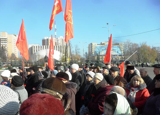 SAM 0018, 7 ноября - День Великой Революции, nkolbasov, Одинцово, Ново-Спортивная д.6