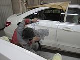 Кузовной цех со стапелем. Покраска бампера в Одинцово качественно и в короткие сроки. Покрасочная камера Италия.
Полировка кузова авто. Шиномонтаж