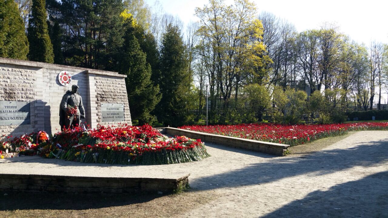 Доброе утро, Бронзовый солдат