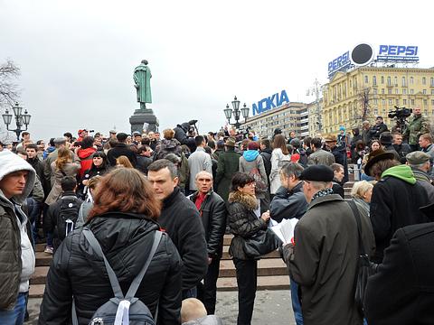 14апр2012г. Пушкин. пл. Встреча с С. Удальцовым, КОНСТИТУЦИЯ гарантирует?, nkolbasov, Одинцово, Ново-Спортивная д.6