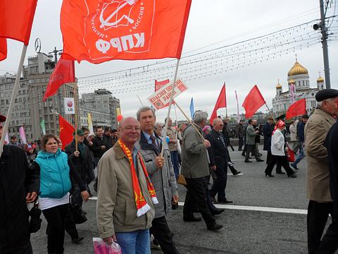 Буренков И. В. Член бюро Одинц. РК КПРФ, 1 мая на улицах Москвы., nkolbasov, Одинцово, Ново-Спортивная д.6